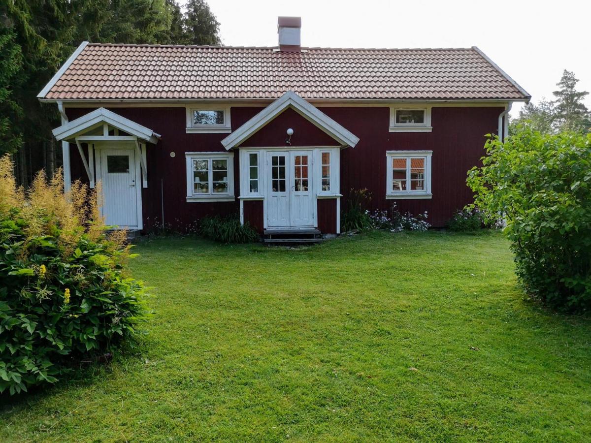 Torpet Norra Lundasen Fristad Exterior photo